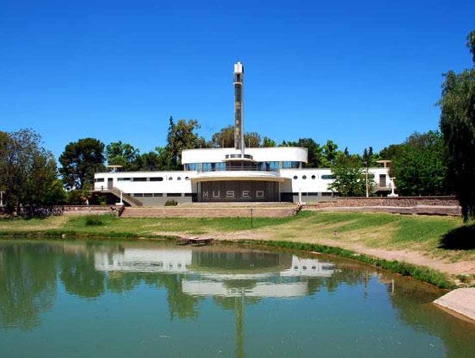 Museu de Ciências Naturais e Antropológicas Juan Cornelio Moyano Museu de Ciências Naturais e Antropológicas Juan Cornelio Moyano